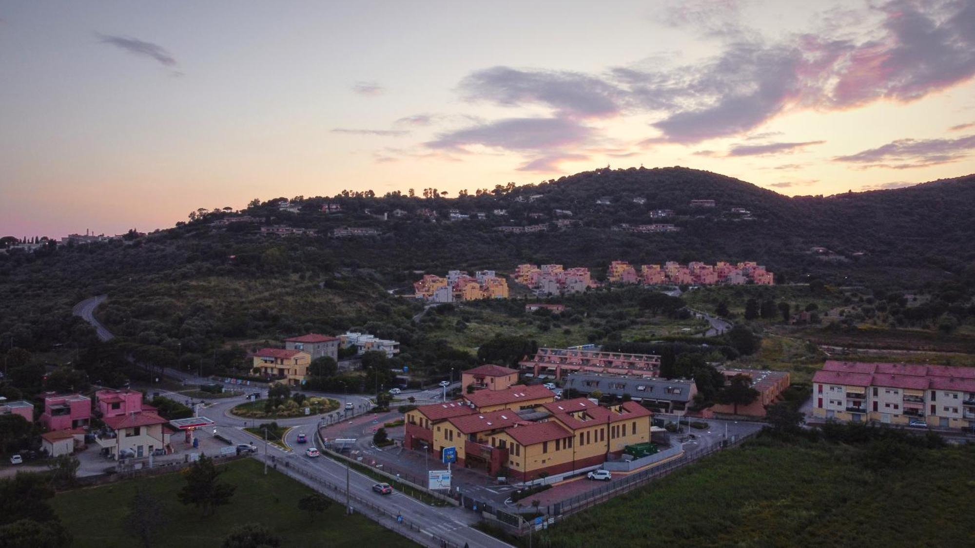 "La Terrazza Di Castiglione" Appartamenti Vacanza Кастильоне-делла-Пеская Экстерьер фото