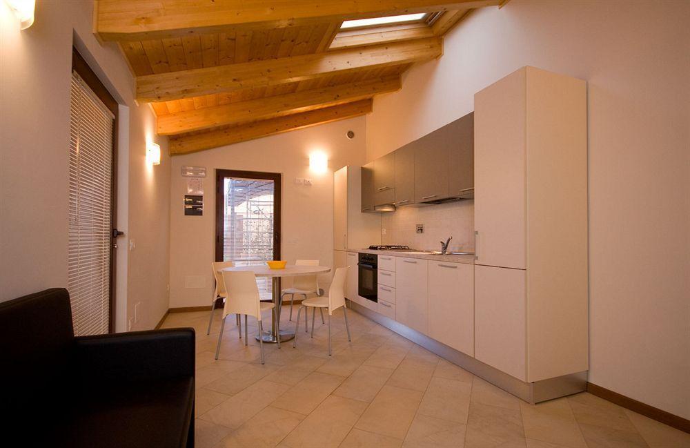 "La Terrazza Di Castiglione" Appartamenti Vacanza Кастильоне-делла-Пеская Экстерьер фото