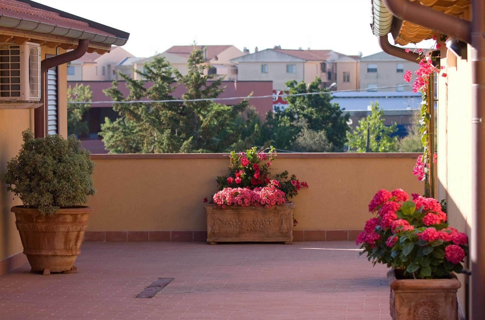 "La Terrazza Di Castiglione" Appartamenti Vacanza Кастильоне-делла-Пеская Экстерьер фото