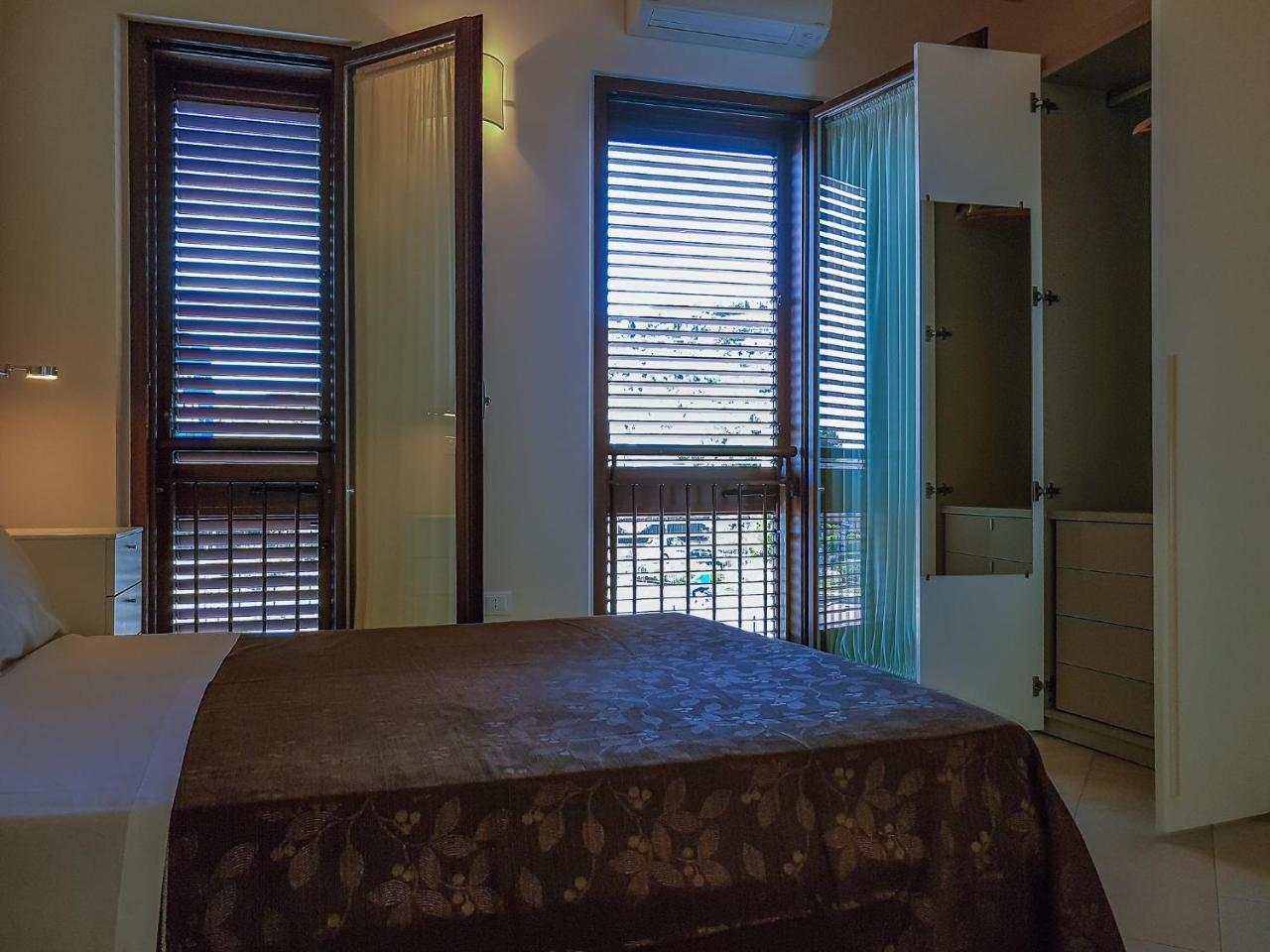 "La Terrazza Di Castiglione" Appartamenti Vacanza Кастильоне-делла-Пеская Экстерьер фото