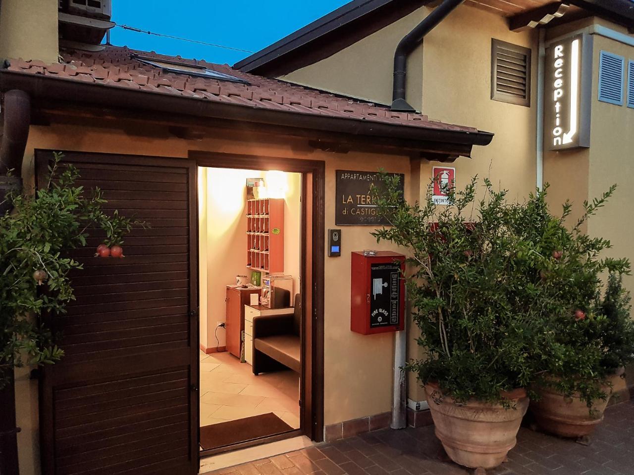 "La Terrazza Di Castiglione" Appartamenti Vacanza Кастильоне-делла-Пеская Экстерьер фото