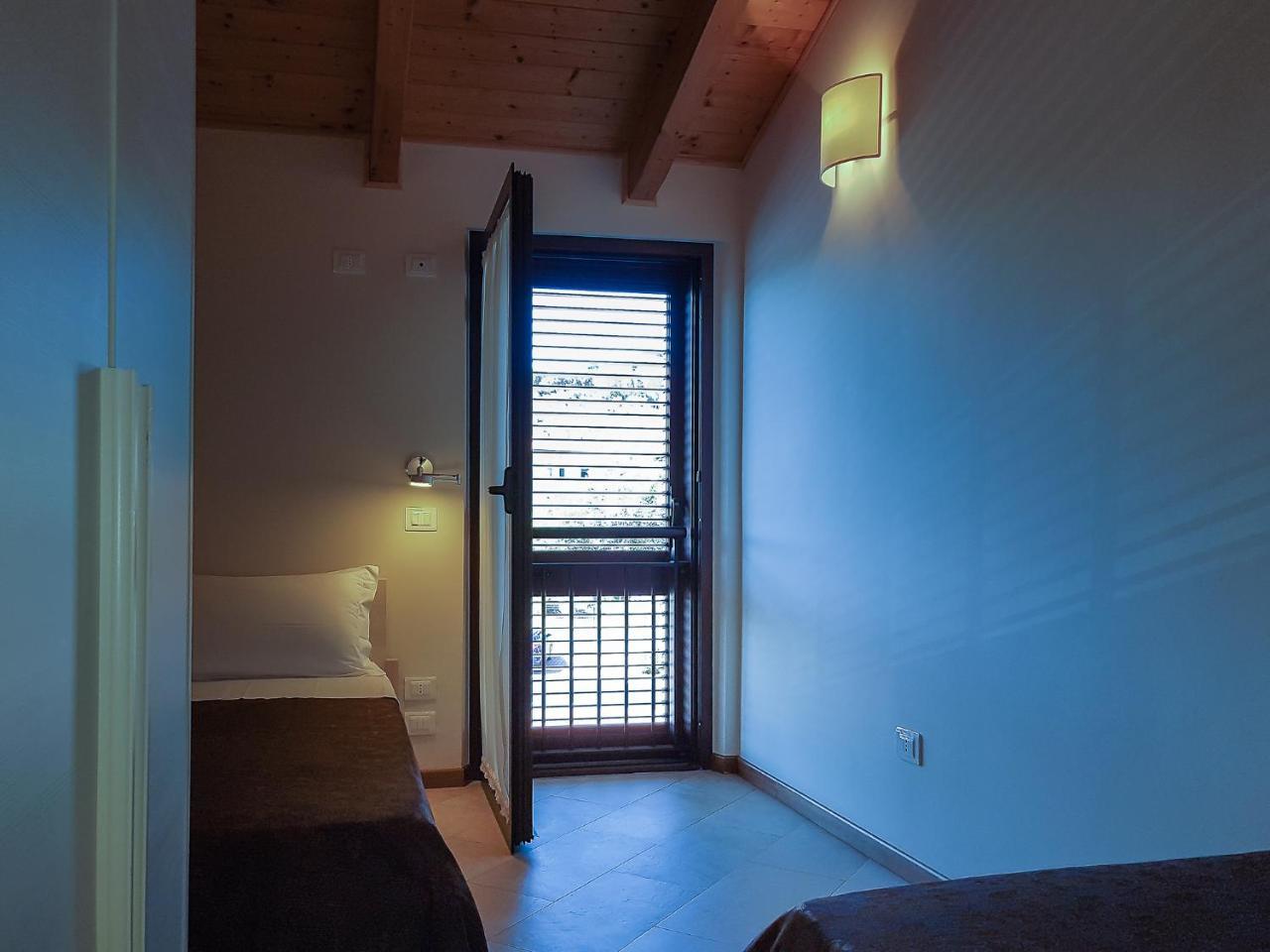 "La Terrazza Di Castiglione" Appartamenti Vacanza Кастильоне-делла-Пеская Экстерьер фото